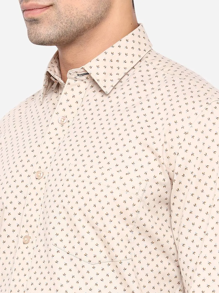 Nougat Grey Printed Slim Fit Casual Shirt | JadeBlue